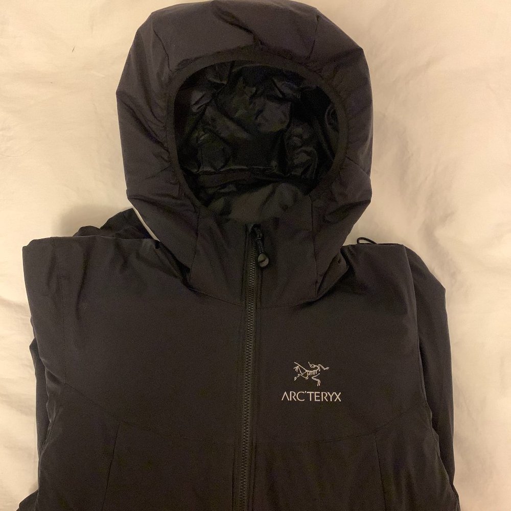 Arc'teryx Atom AR Hooded Insulated Jacket -Women's